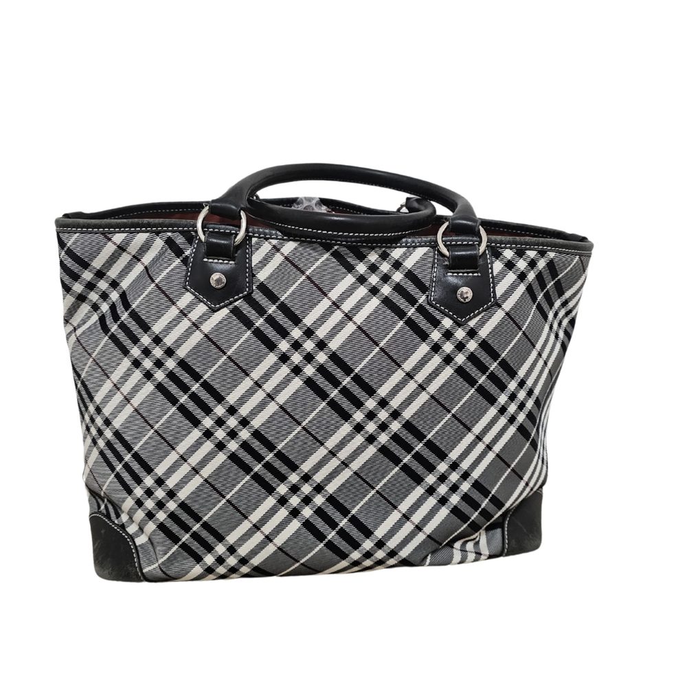 BURBERRY TOTE BAG!! - Picture 2 of 8